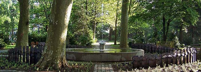 Urnenfeld Platanenanlage Westfriedhof Nürnberg